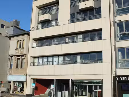 appartement te koop in sint-niklaas met 3 slaapkamers