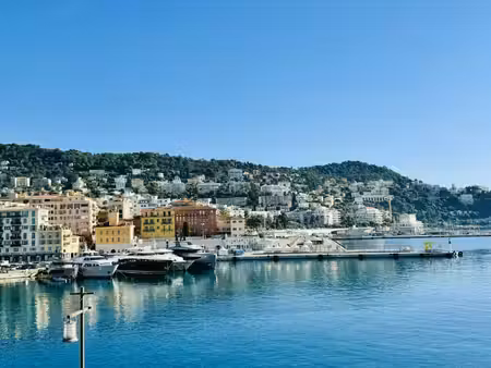 location appartement 4 pièces 92m² nice 06300