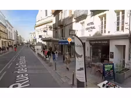 location local commercial 70m² avignon 84000