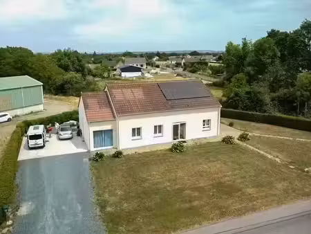 vente locaux professionnels 4 pièces 125 m² à beaulon (03230)  222 000 €