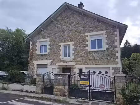 vente maison 6 pièces 94m2 saint-geniez-d'olt et d'aubrac 12130 - 160000 € - surface privé
