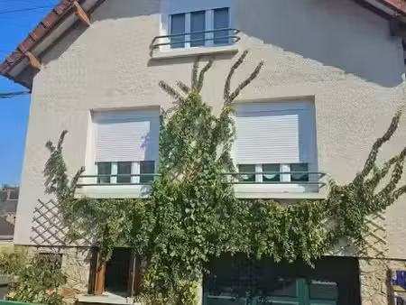 vente maison 4 pièces 141 m² à saint-amand-montrond (18200)  123 000 €