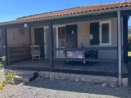 vente chalet 3 pièces 30 m² à gréolières (06620)  96 500 €