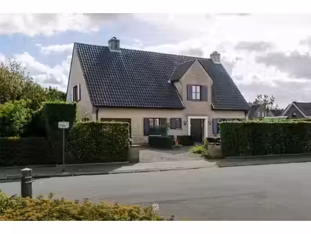 huis te koop in ename met 4 slaapkamers