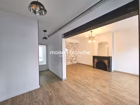 maison à louer rochefort-sur-loire