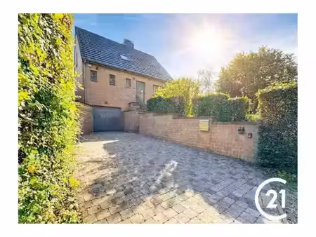 villa à vendre avec garage et terrasse   anhée (vbe78418)