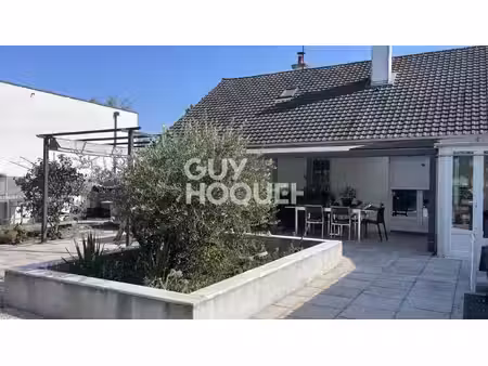 maison à vendre de 7 pièces de 156 m²