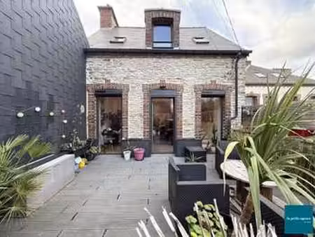 vente maison à cherbourg-en-cotentin (50100) : à vendre / 62m² cherbourg-en-cotentin