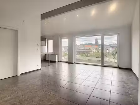 appartement - 2/3 chambres avec terrasse