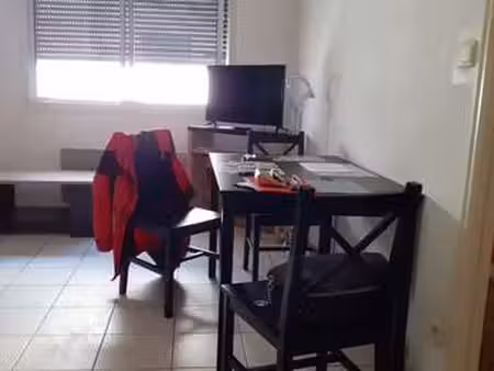 location appartement 2 pièces meublé à bollène (84500) : à louer 2 pièces meublé / 31m² bo