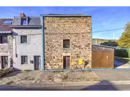 belle grange à rénover avec garage et jardin