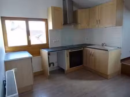 location appartement 3 pièces à valentigney (25700) : à louer 3 pièces / 60m² valentigney