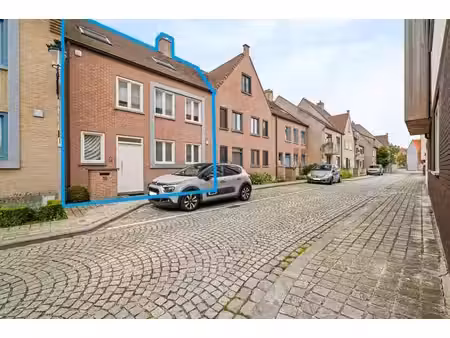 groupeur d'appartement spacieux (187 m² de surface habitabl