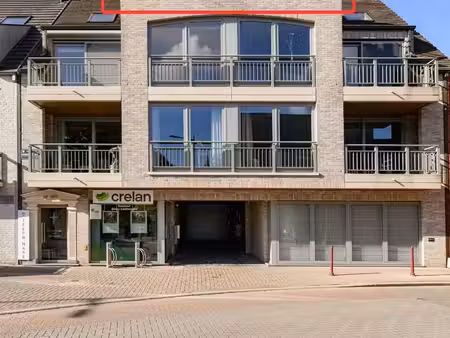 appartement op de derde verdieping te ruiselede.