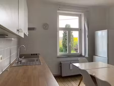 appartement a louer 1 ch + 1 bureau