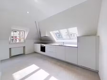 appartement neuf et moderne sous les toits
