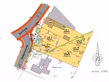 unieke projectgrond met half open bebouwing en 2 bouwgron...