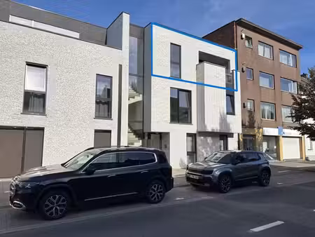 ben appartement met 2slpk  terras en ondergrondse parking...