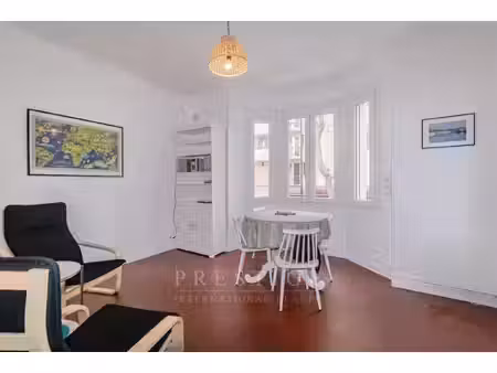 juan les pins murs d'un local et un appartement 2 pièces