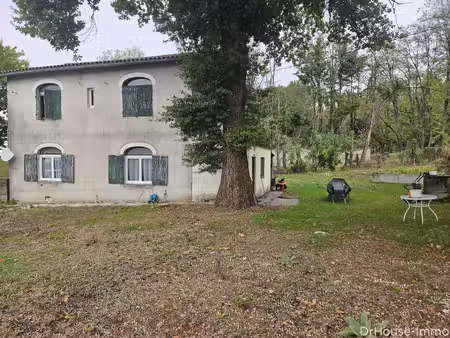 maison de 140 m² 3 chambres avec jardin et garage