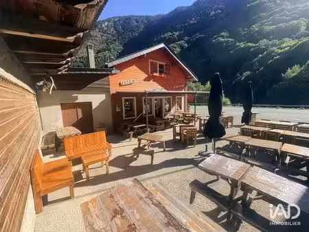 vente bar 73 m²