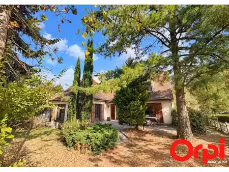 a vendre la celle-saint-cloud – maison familiale aux beaux volumes
