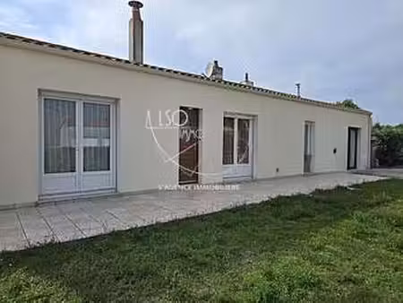 vente maison aux sables-d'olonne (85100) : à vendre / 150m² les sables-d'olonne