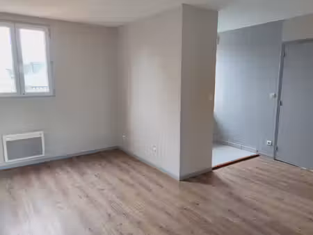 appartement 2 pièces de 45m² - clères - jolie commune rurale à 30min de rouen