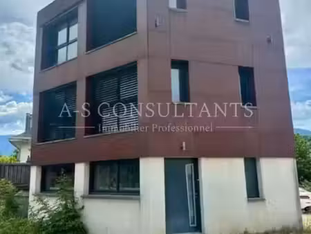 bureaux / locaux pro à louer