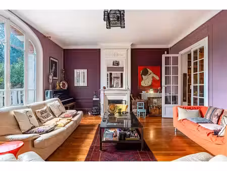 maison de luxe à vendre dans le quartier la gare