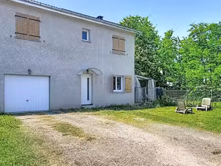 maison familiale de 115m² - 4 chambres - grand terrain clos
