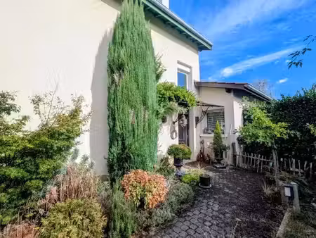 vente maison 5 pièces 150 m² à bourg-en-bresse (01000)  379 000 €