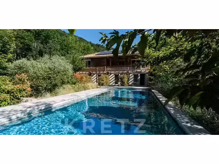 maison avec piscine et jardin quillan (11)