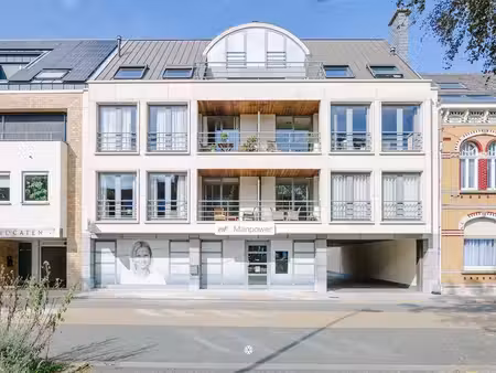 bureau à vendre à beveren pour € 385.000