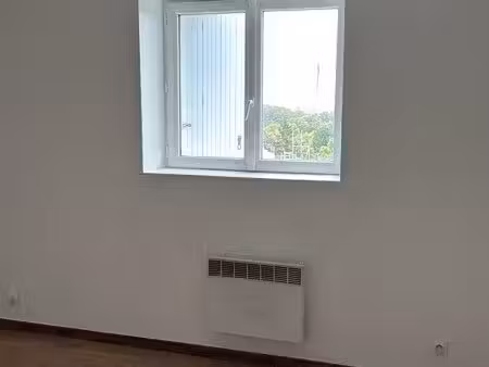 studio à louer au raincy