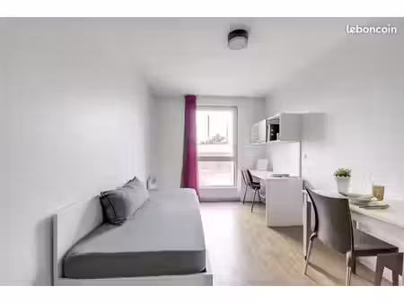 studio 1 pièce 18 m²