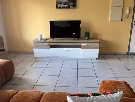 appartement la moderne tulipe à louer à longue durée