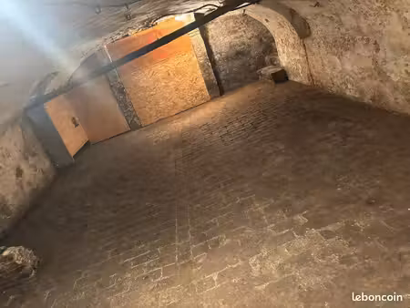 cave à louer pour stockage