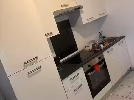 beau t2 43m² refait à neuf