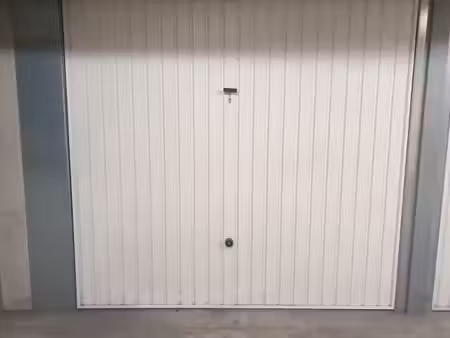 garage/box 13 m² gratentour