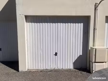 garage/box 14 m² voreppe