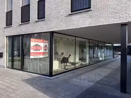commercieel te koop in poppel