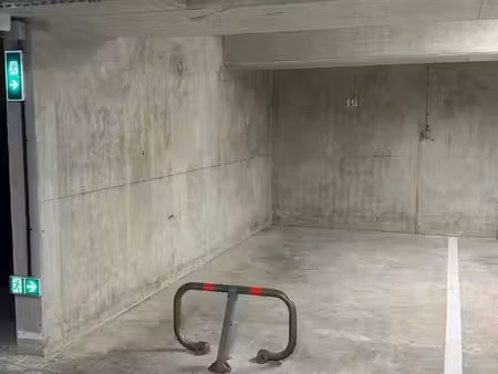 crozet | place de parking en sous-sol | prise irve