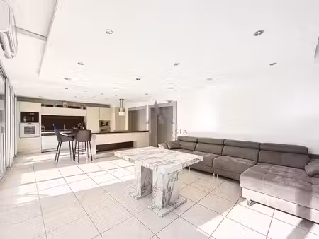 décines-charpieu appartement meublé de 93 77 m2 3 chambr