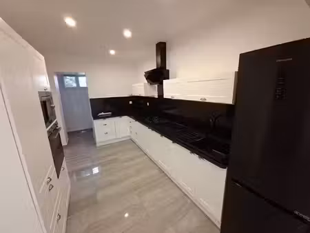 maison de village à fos sur mer 3 pièce(s) 84.31 m2