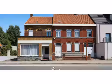 usage mixte à vendre à deerlijk pour € 588.000 avec 4 chambres à coucher