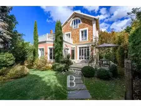vente maison 9 pièces 206 m² à vaucresson (92420)  1 980 000 €