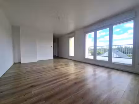 grand appartement 3 chambres et terrasses !
