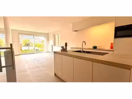 appartement à louer à nieuwkapelle pour € 775 avec 1 chambre à coucher