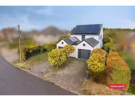laat je verrassen door deze woning te koop in geel